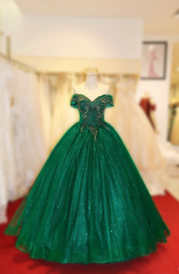Elegant Wedding Dress - 4605 - Image 3