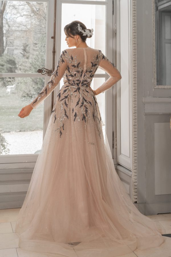 Elegant Flowing Evening Gown – Ref. 6563 - Image 7