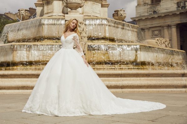Elegant Ivory A-Line Wedding Dress with Lace Sleeves and Long Train – T3929