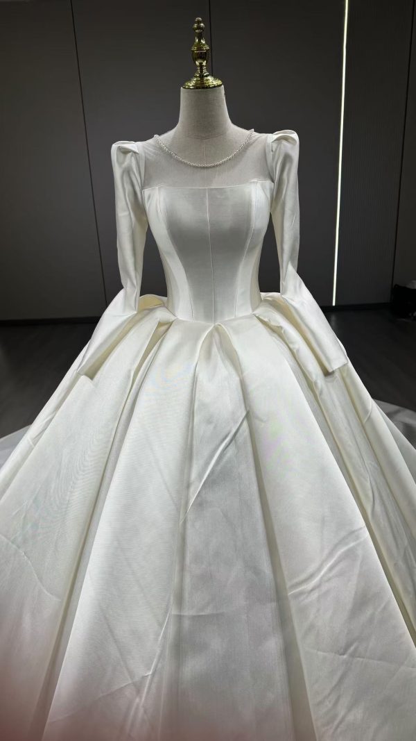Elegant Ivory Ball Gown Wedding Dress with Puffy Sleeves - T9088 Jupon Inclus